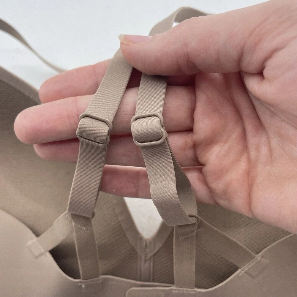 Lululemon Size 32C Bra Take Shape Molded Wireless Uplift Shape Soft Sand Beige